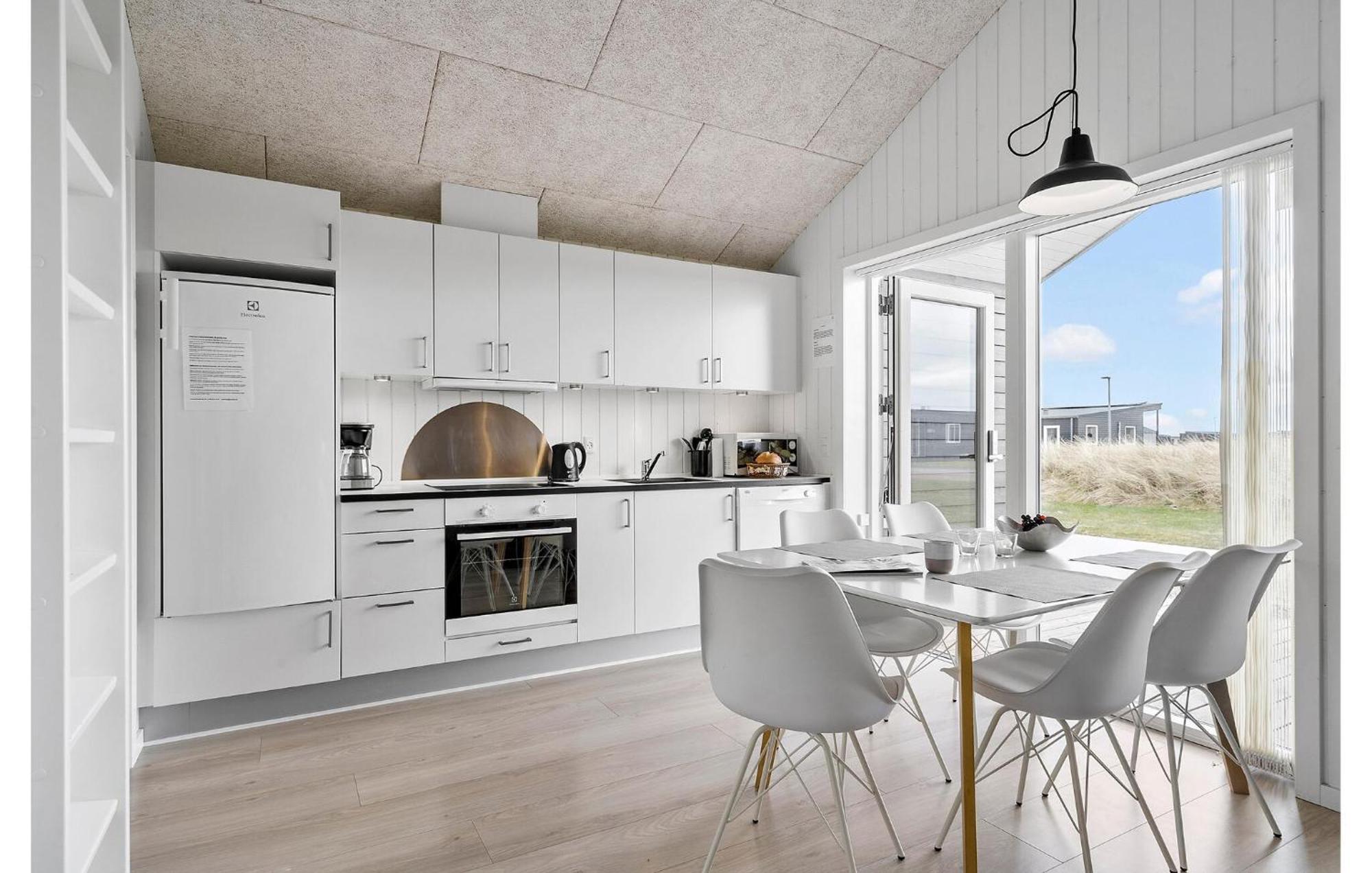 Amazing Home In Ringkobing With Kitchen Søndervig Exterior foto
